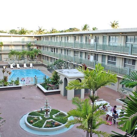 Mai'Ana Airport Plaza Aparthotel Tamuning Esterno foto